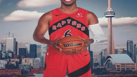 暑期欢乐羽毛球营，邀君共展翅飞翔！